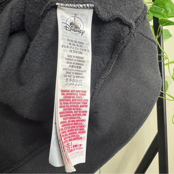 Disney Oversized Villain Dark Side Graphic Crewneck Sweatshirt Plus Size XXL - Picture 5 of 9